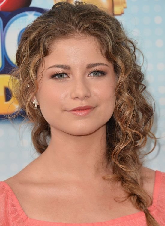 Cluttered Yet Cool Hair Styles for College Girls Cluttered Yet Cool Hair Styles for College Girls