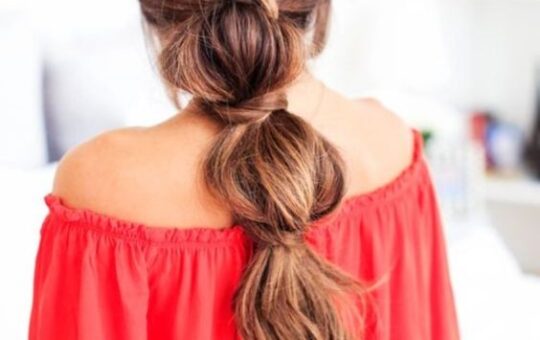 Cluttered Yet Cool Hair Styles for College Girls